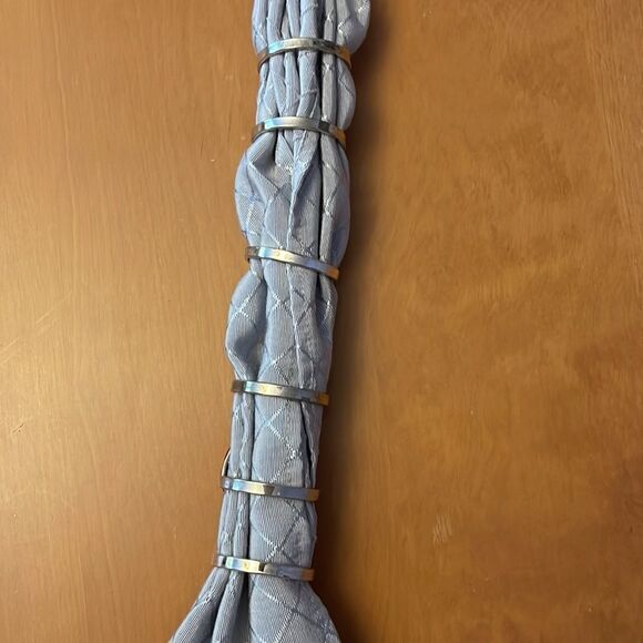 Set of 8 enameled crystal inset silver ladybug napkin holders. - Picture 5 of 5